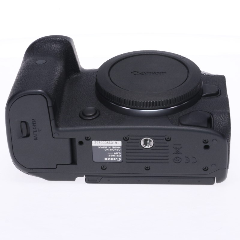 EOS R5