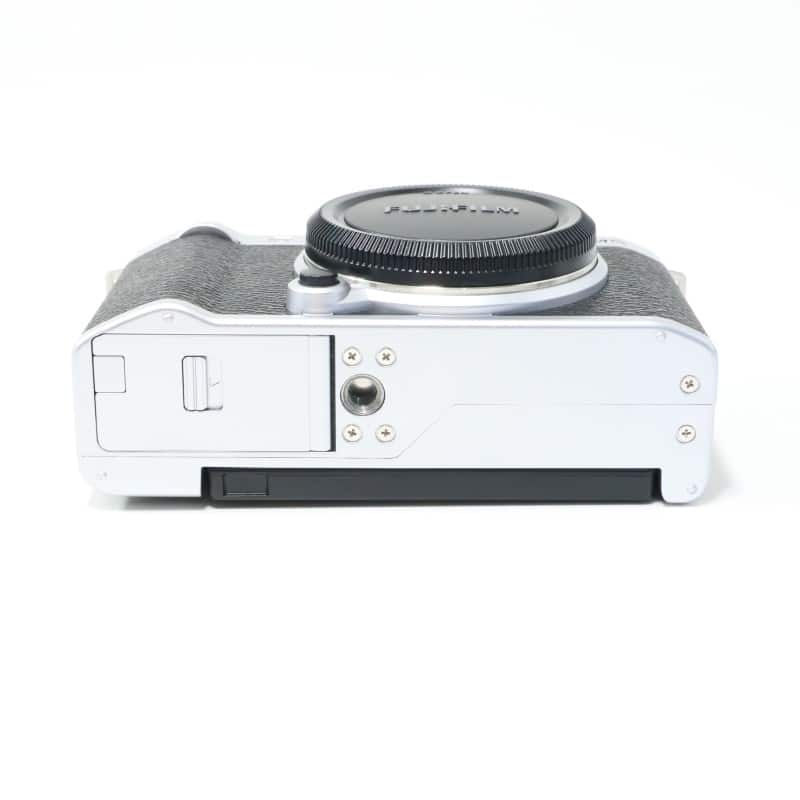 FUJIFILM X-M5 ボディ シルバー