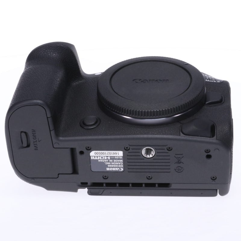 EOS R5 Mark II ボディー