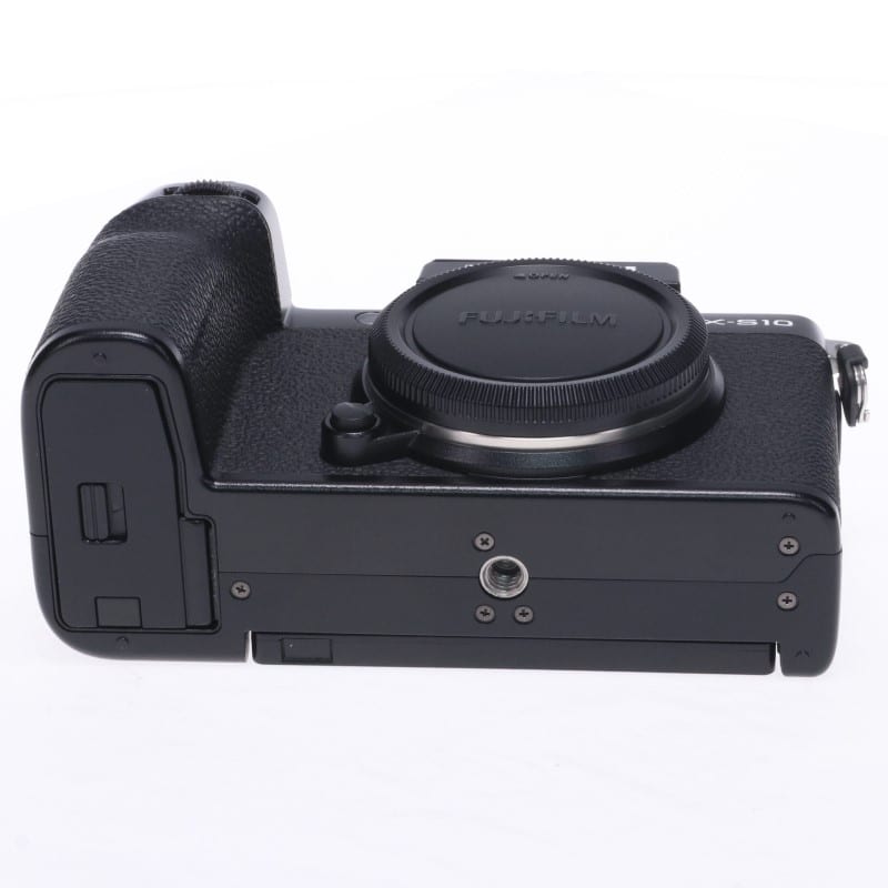 FUJIFILM X-S10