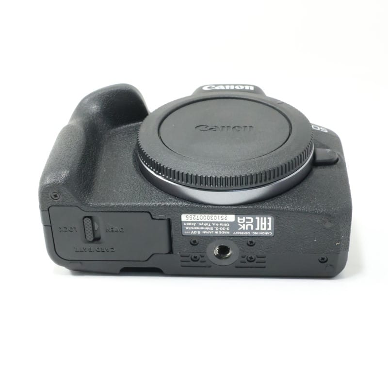 EOS R50 ボディー ブラック