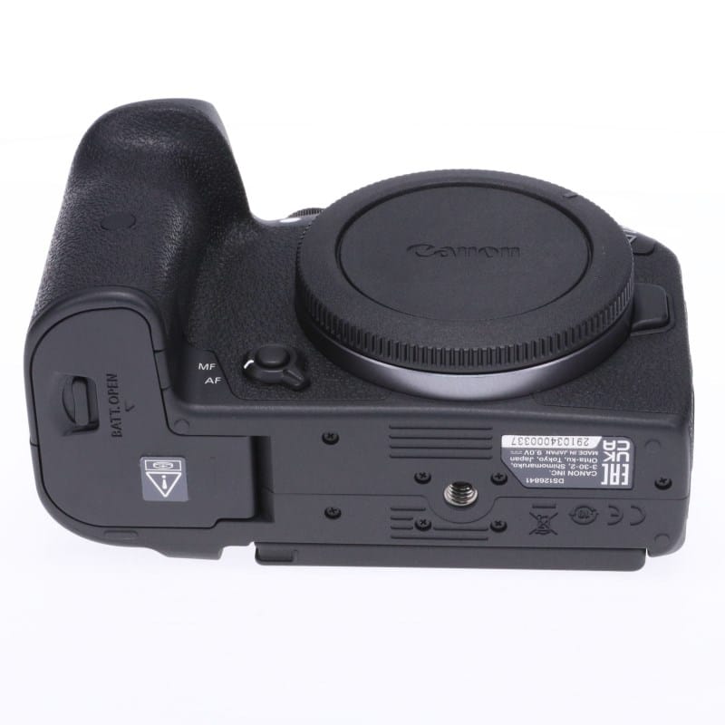 EOS R7 ボディー