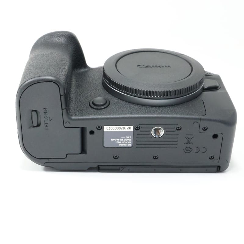 EOS R6 Mark II ボディー
