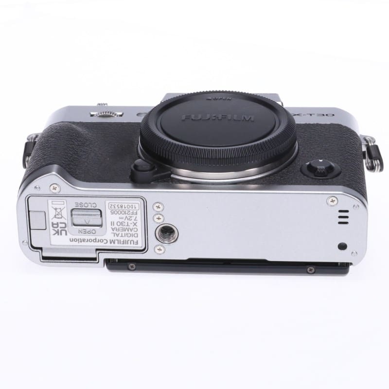 富士フイルム FUJIFILM X-T30 II ボディ シルバー AB+ランク 中古