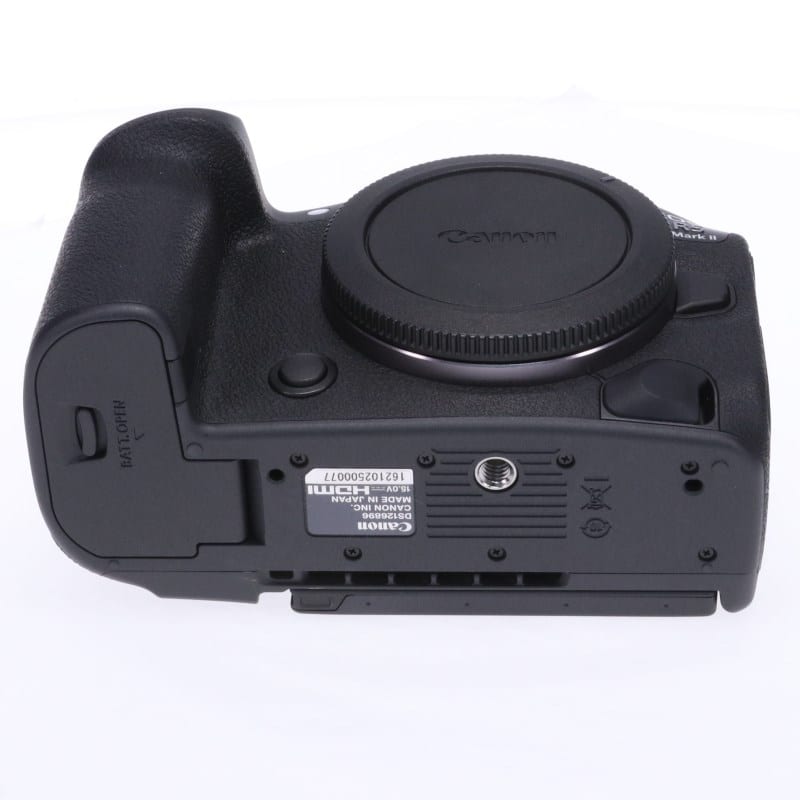 EOS R5 Mark II ボディー