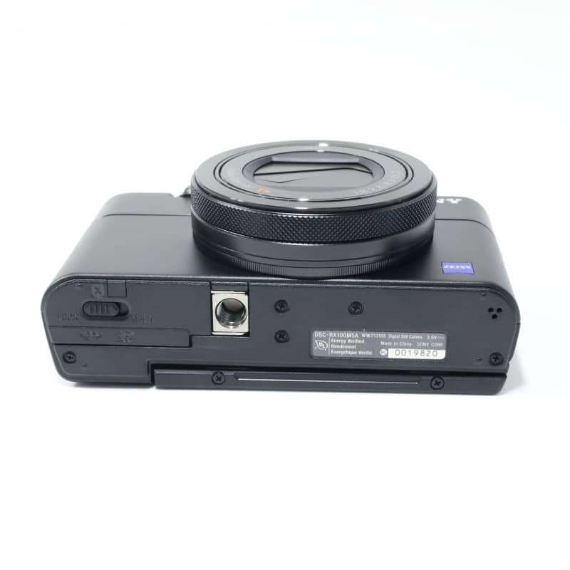 Cyber-shot RX100V DSC-RX100M5A