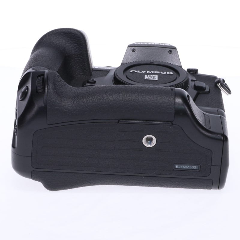 OM-D E-M1X ボディー