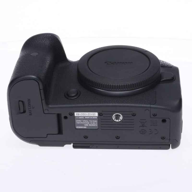EOS R6