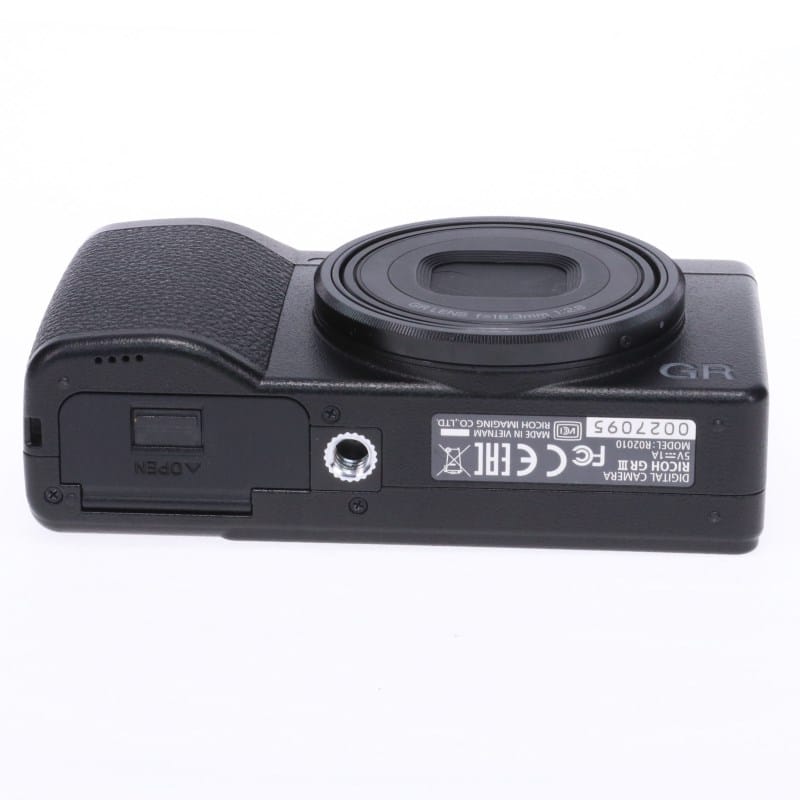 RICOH RICOH GR III AB-ランク 中古｜フジヤカメラ