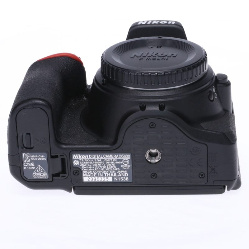 D5600 ボディ