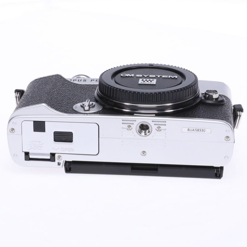 OLYMPUS／OM SYSTEM PEN E-P7 ボディー シルバー Aランク 中古｜フジヤ