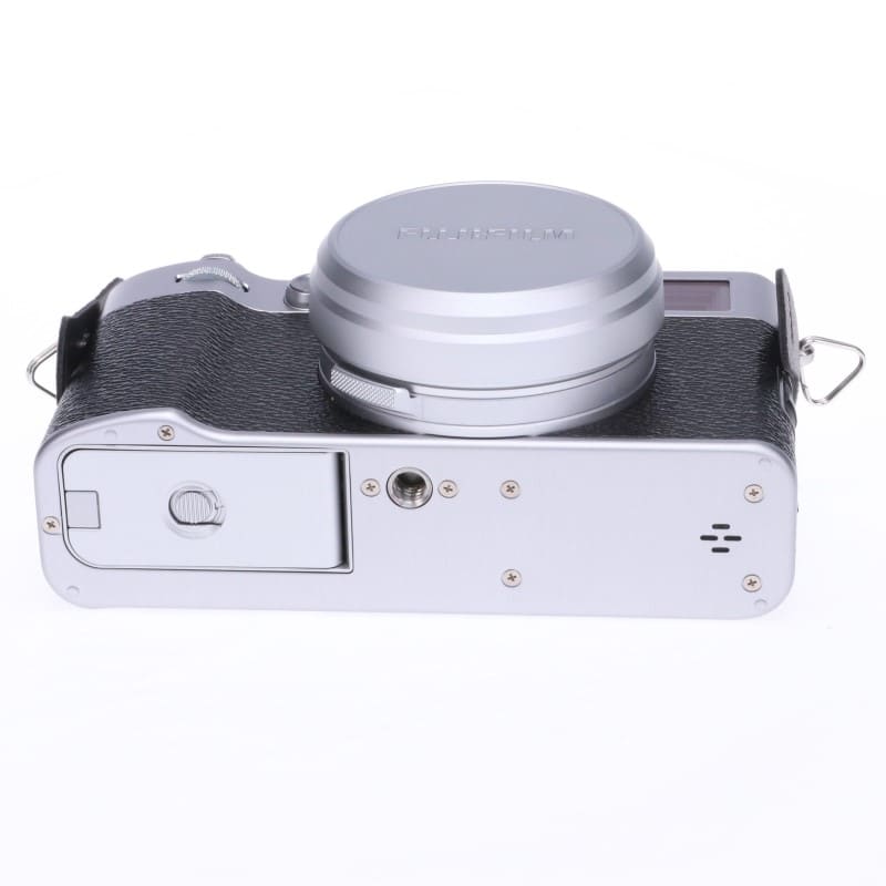 FUJIFILM X100VI シルバー