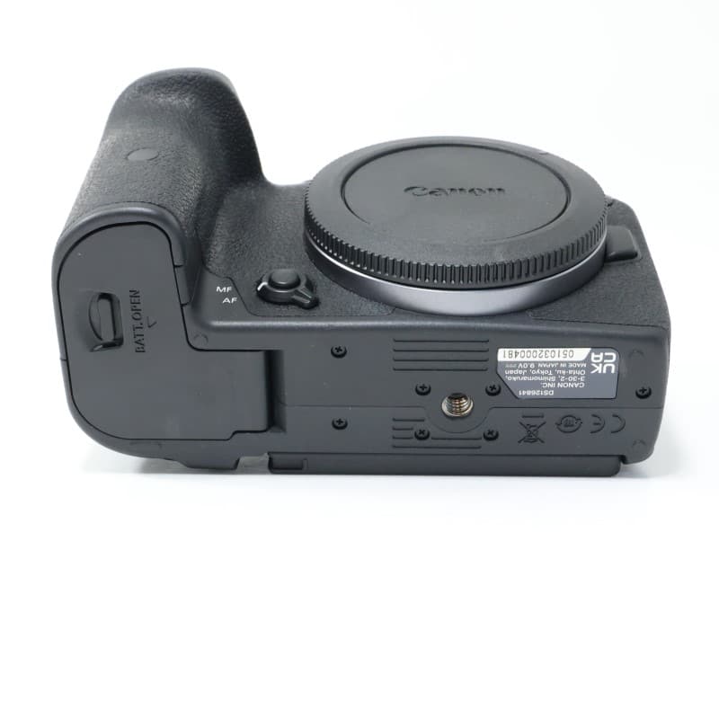 EOS R7 ボディー