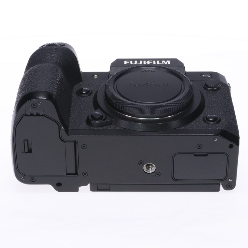 FUJIFILM X-H2S