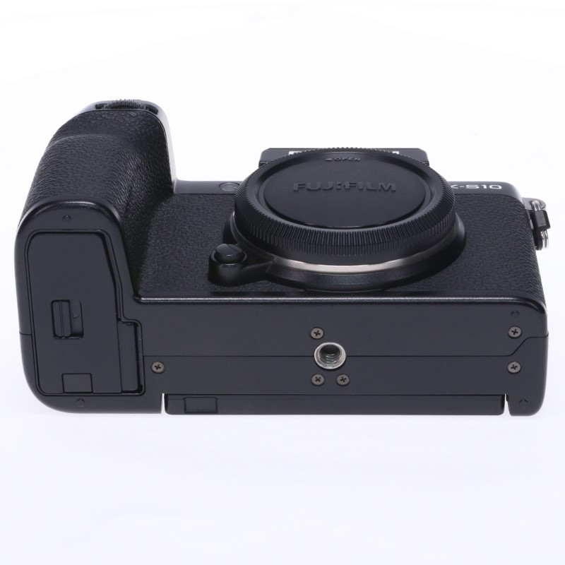 FUJIFILM X-S10