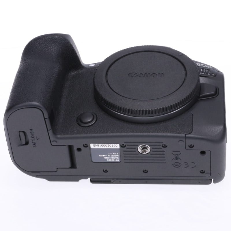 EOS R6 Mark II ボディー