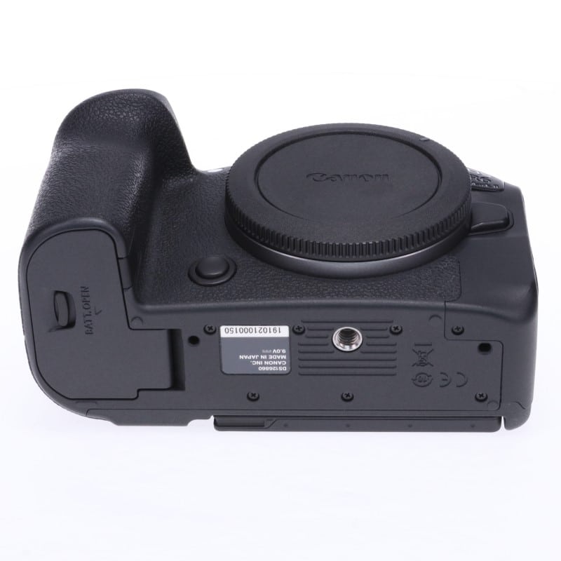 EOS R6 Mark II ボディー