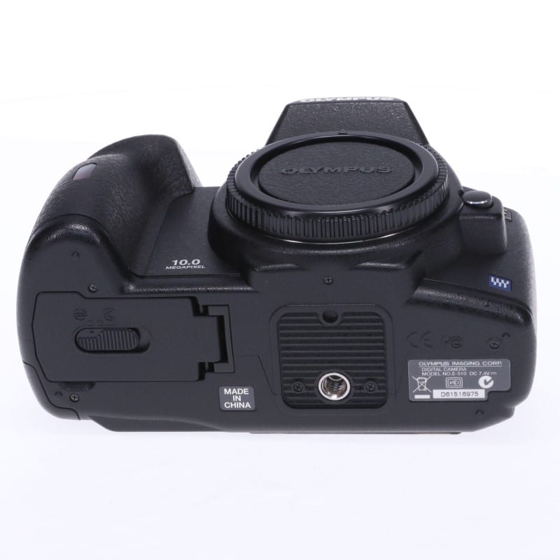 OLYMPUS デジタルカメラ E-P2 ジャンク 超コンパクトなオリンパスのデジタル一眼「PEN E-P2」発売直前