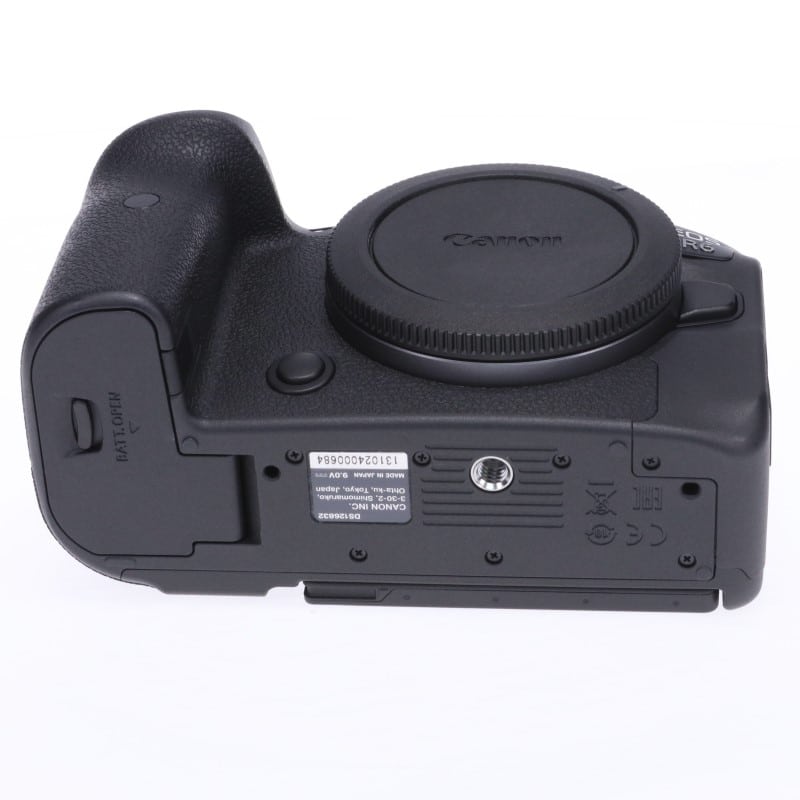 EOS R6 ボディー