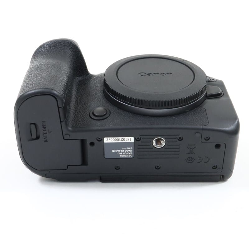 EOS R6 Mark II ボディー