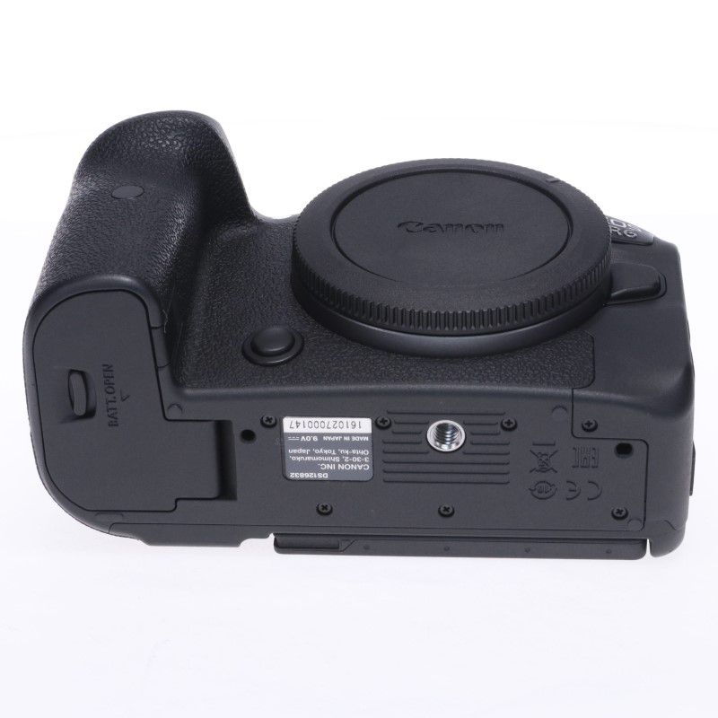 EOS R6