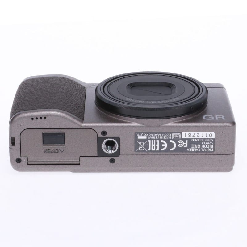 RICOH RICOH GR III Diary Edition Special Limited Kit Aランク 中古