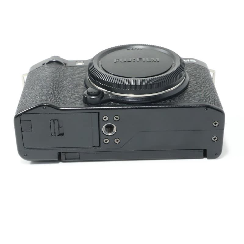 FUJIFILM X-M5 ボディ ブラック