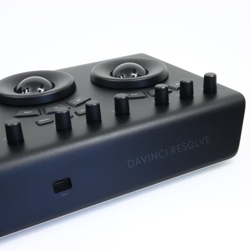 DV/RES/BBPNLMIC [DaVinci Resolve Micro Panel]