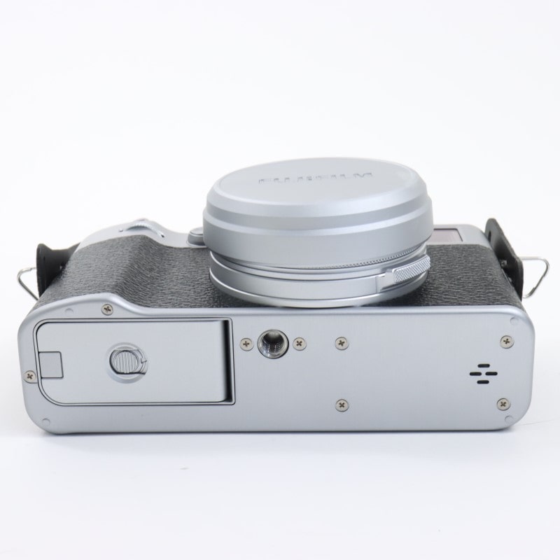 FUJIFILM X100VI ボディ シルバー