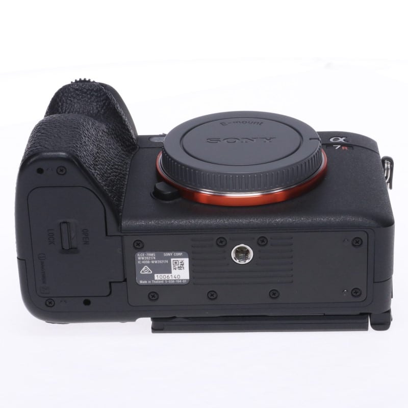 SONY α7R V ボディ ILCE-7RM5 中古 C2120195989930｜中古通販フジヤカメラ