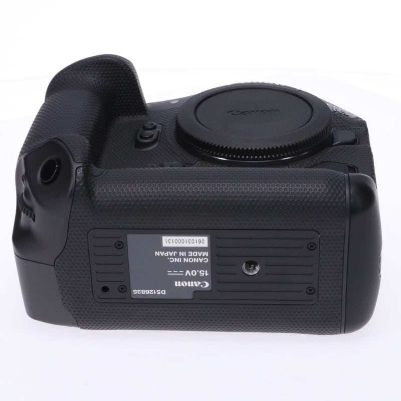 EOS R3 ボディー