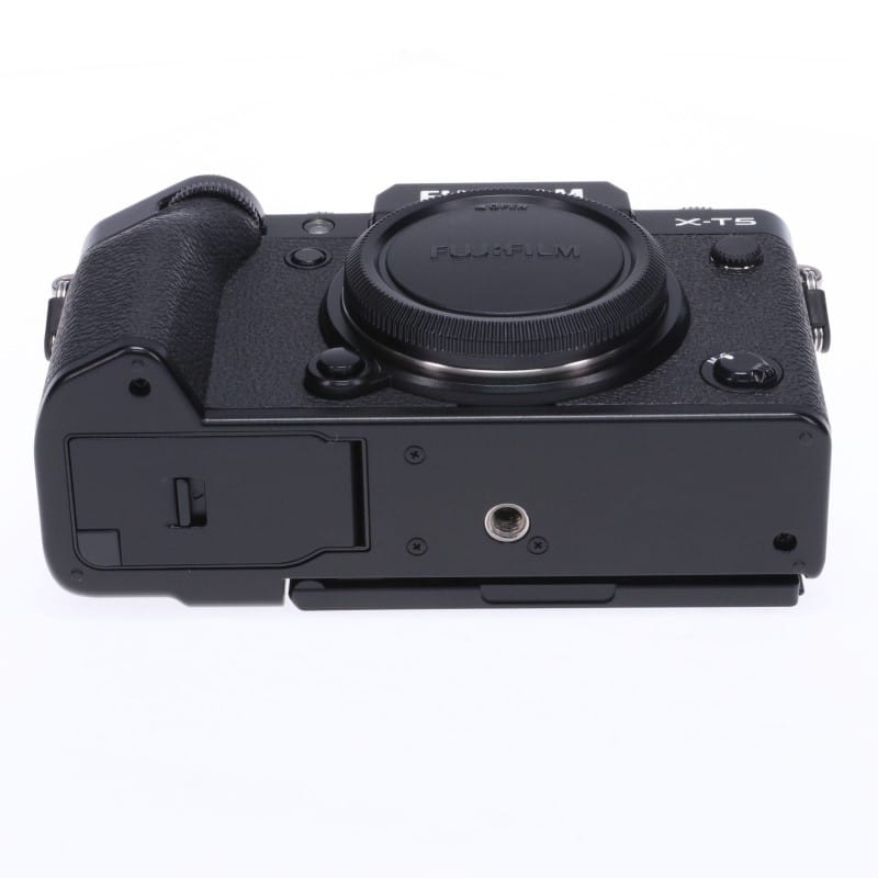 富士フイルム FUJIFILM X-T5 ボディ ブラック 中古 C2120196331400