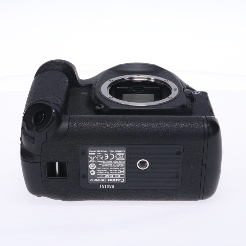 EOS-1D Mark III