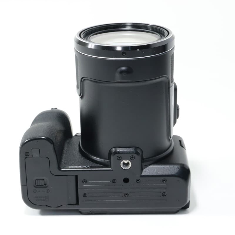 COOLPIX P950