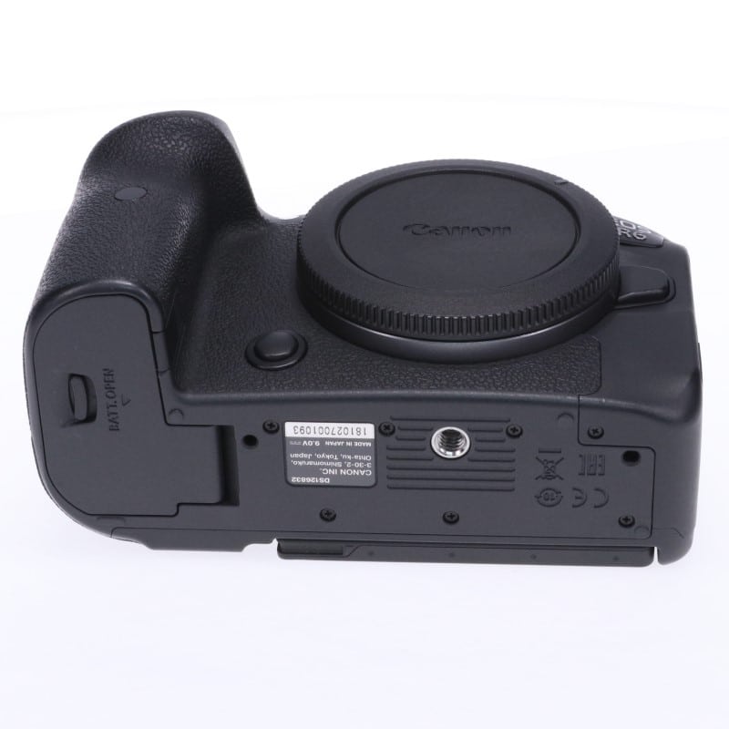 EOS R6 ボディー