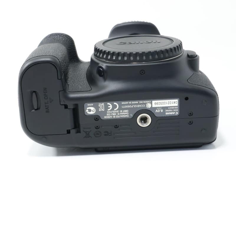 EOS 70D ボディー