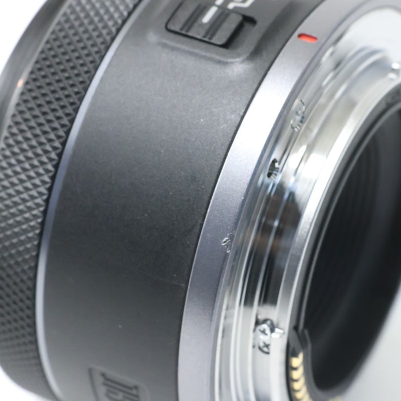 RF50mm F1.8 STM