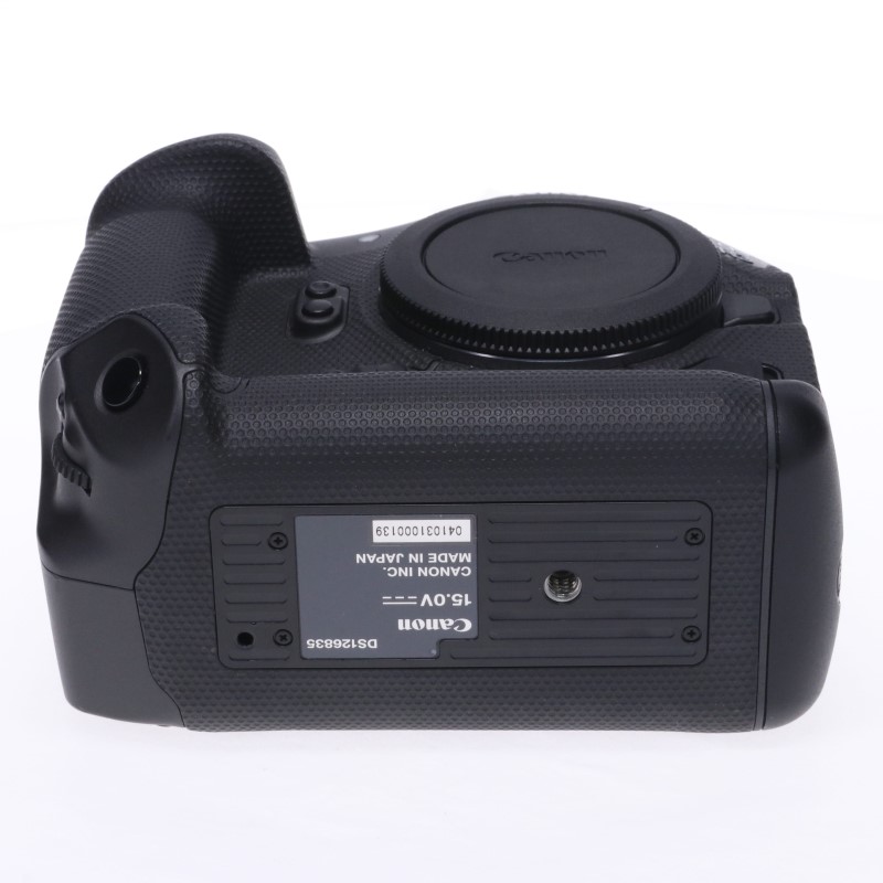 EOS R3 ボディー