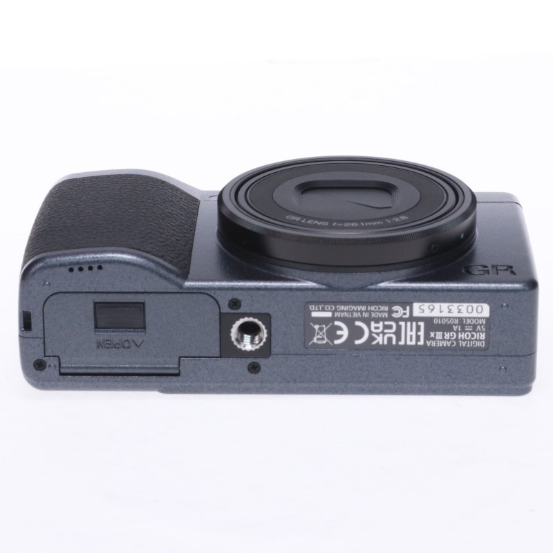 RICOH GR IIIx Urban Edition
