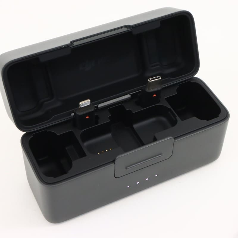 DM1021 [DJI Mic 2 (トランスミッター×2 + レシーバー×1 + 充電ケース)]