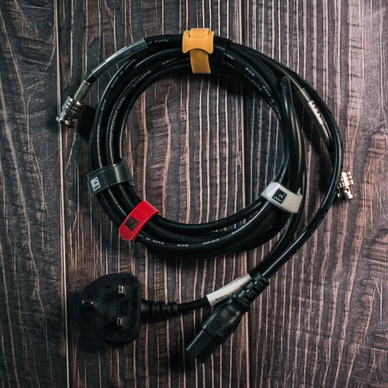 フック & ループ タイ 12mm x 150mm(7色 x 15個入) FHOOKLOOP-15