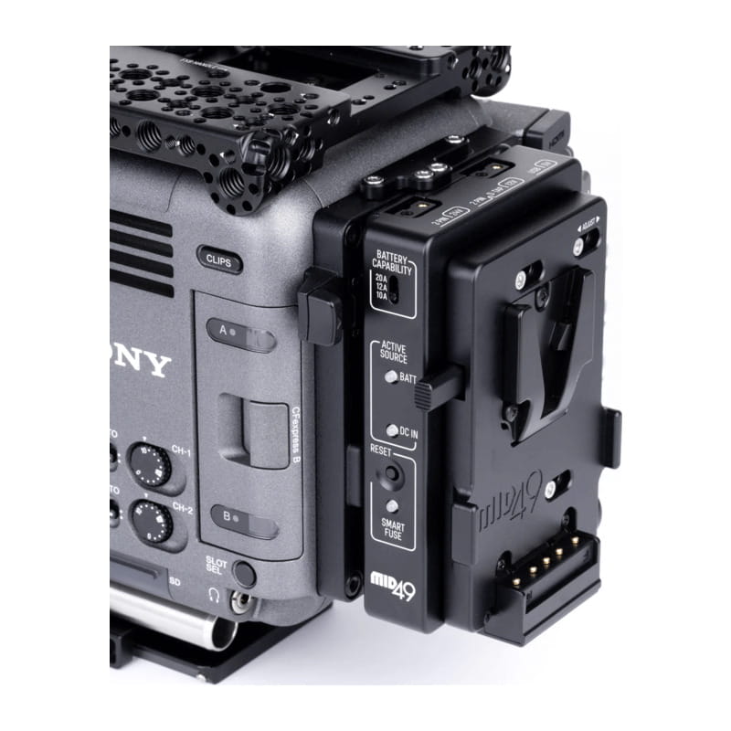 Power Distribution Box DB-8 (Sony Burano / V-Mount) M49-DB8-V