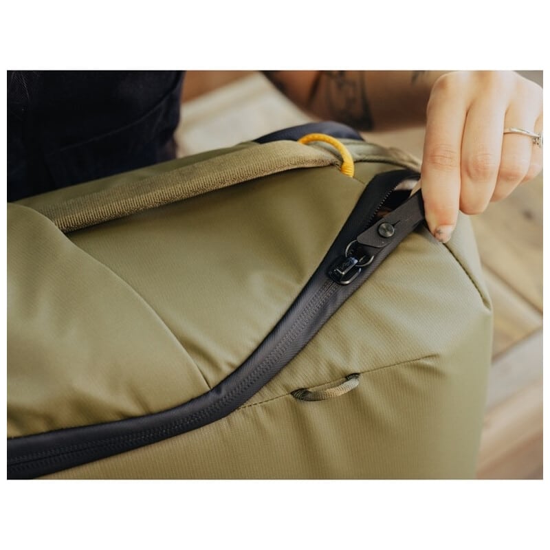 エブリデイ バックパック ジップ 15L ケルプ BEDBZ-15-KP-3