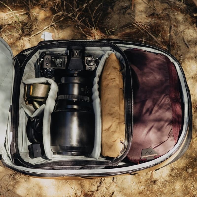トラベル バックパック 30L コヨーテ BTR-30-CY-3