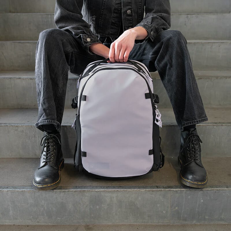 ストラタス フォト 18L (ウユニパープル) STP18-UP-1