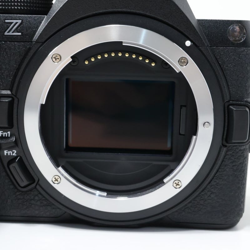 Z5II ボディ