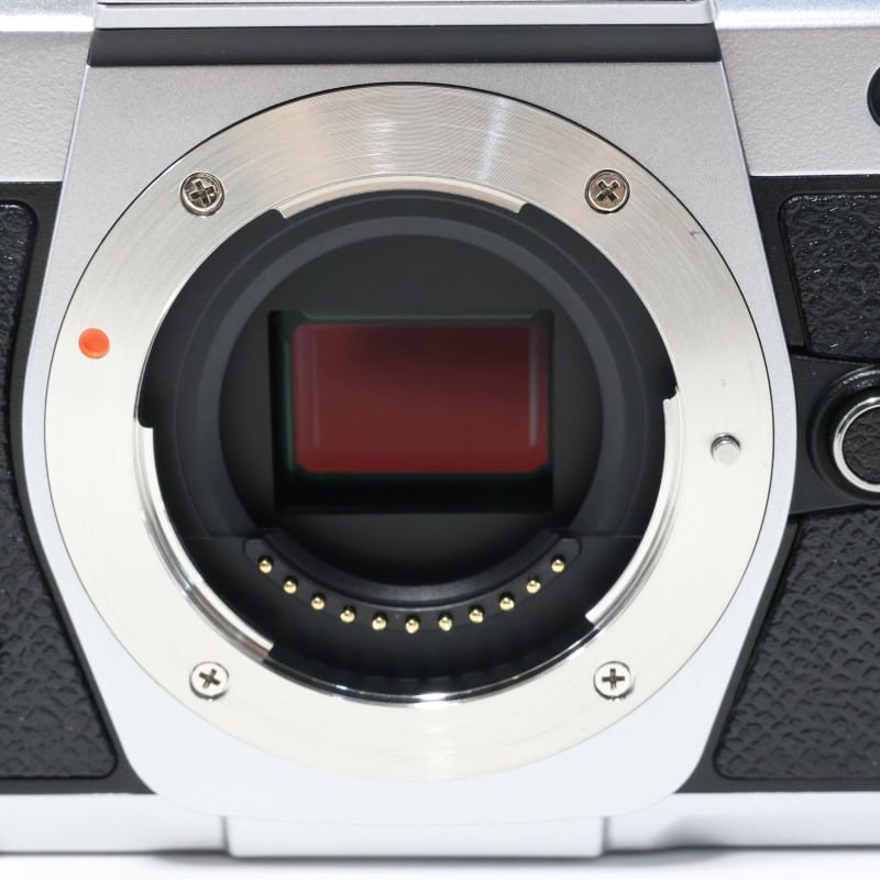 OM SYSTEM OM-3 ボディー シルバー