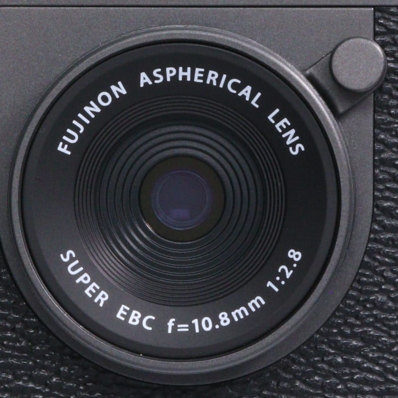X half (FUJIFILM X-HF1) チャコールシルバー