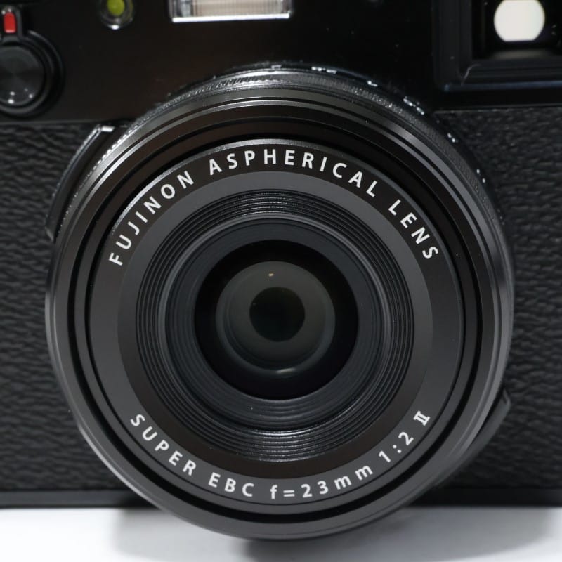 富士フイルム - 富士フイルム　X100V ブラック　中古美品 富士フイルム FUJIFILM X100V ブラック 中古 C2120122368999