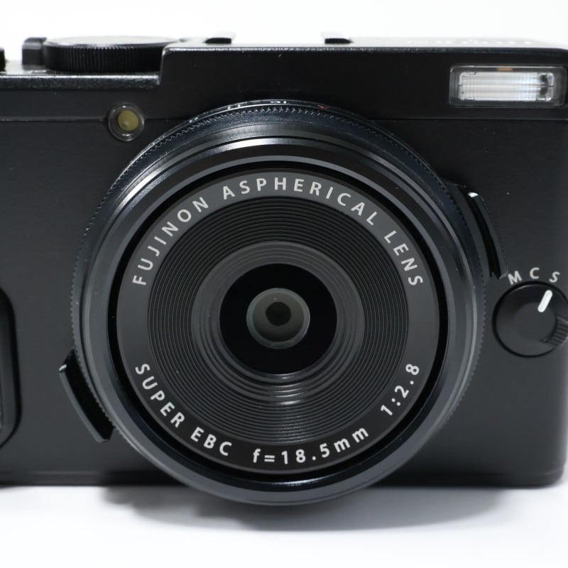 FUJIFILM X70 ブラック